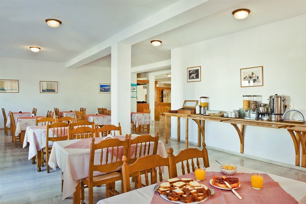 Alexandra Hotel Kamari  Exterior photo
